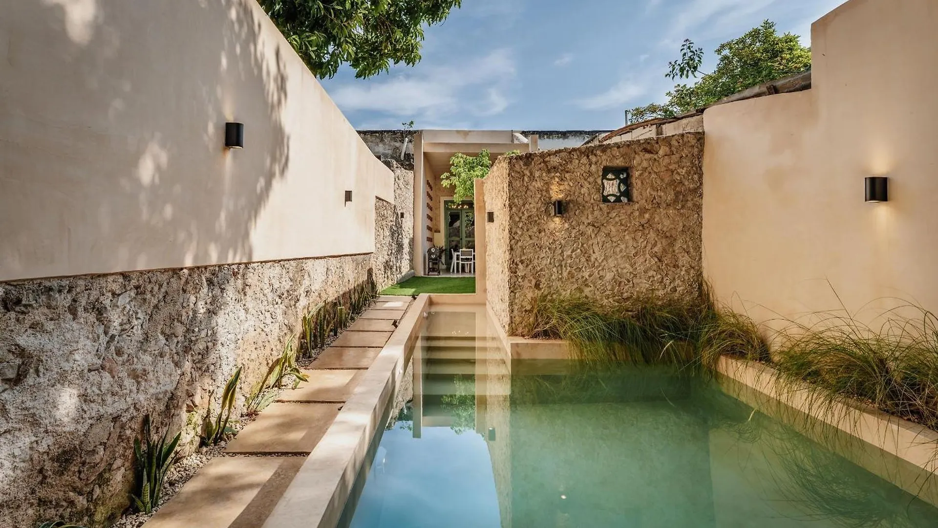 펜션 메리다 Casa De La Ermita 빌라